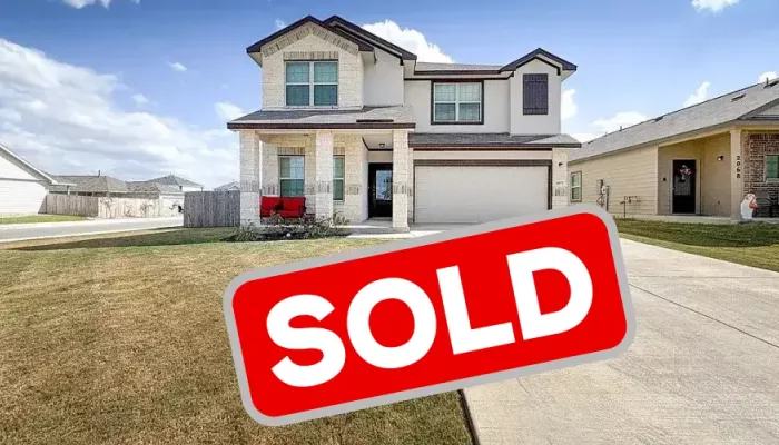2072 Adeline Way, New Braunfels, TX 78130 (5 beds, 4 baths, 3,400 sqft)